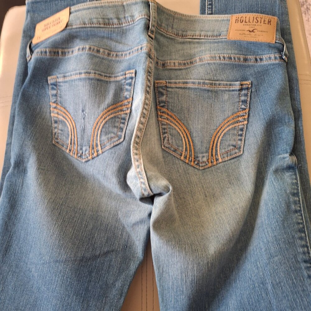 Hollister Super Skinny Jeans Size 1S Waist 25 Length 29 NWOT - Picture 4 of 4